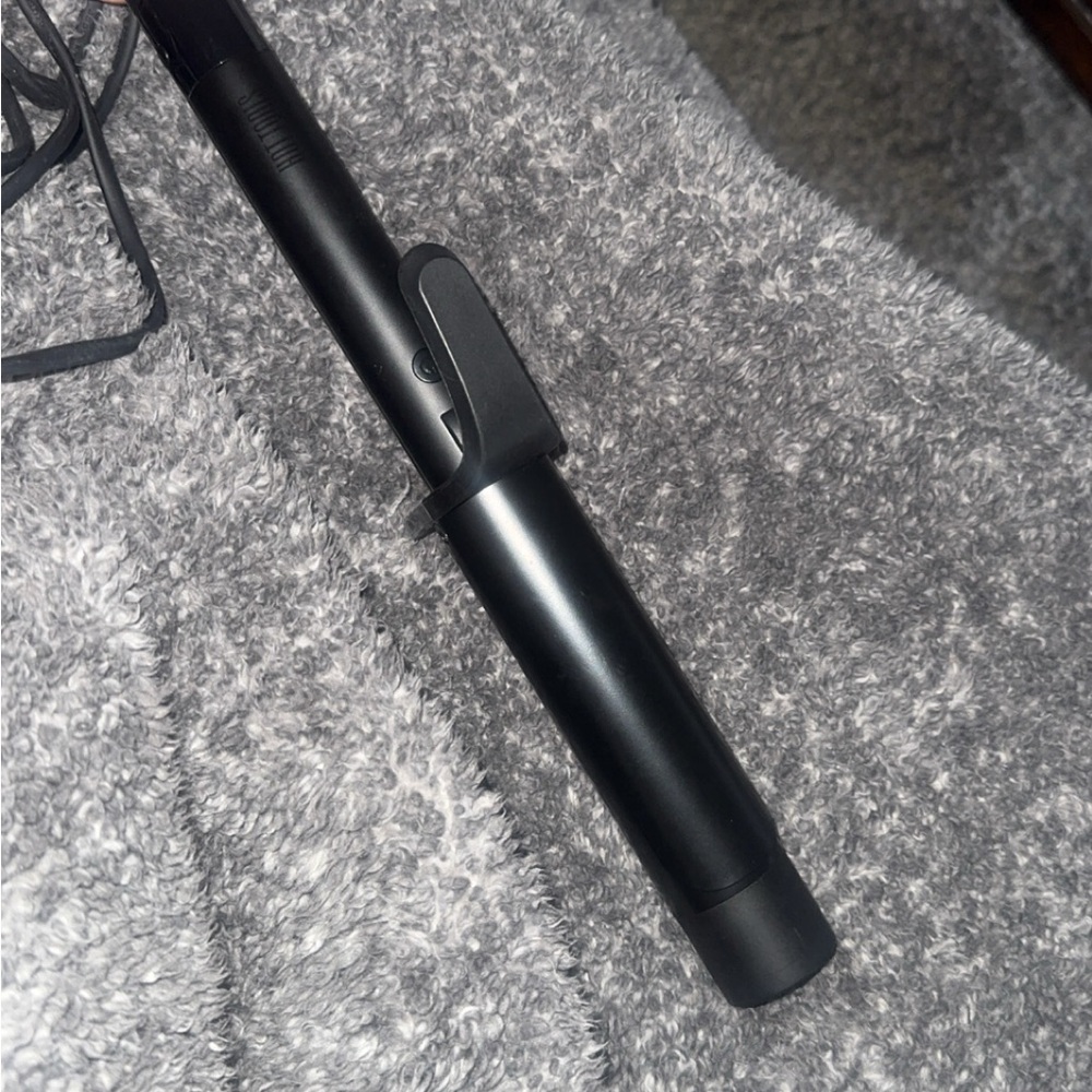 Hot Tools Sleek Black Hair Curling Iron